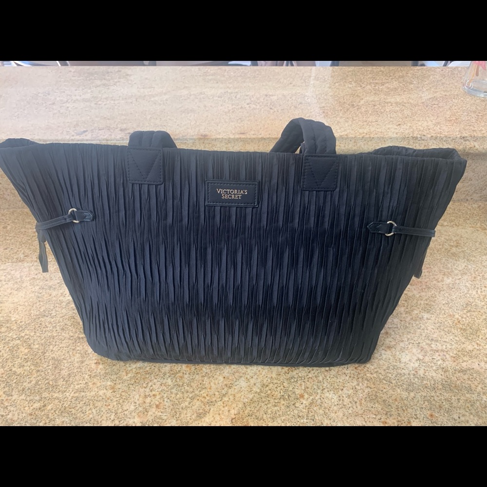 Victoria’s Secret tote bag